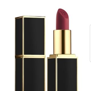 TOM FORD
Lip Color Lipstick Casablanca